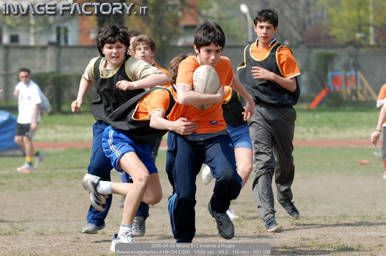 2006-04-08 Milano 572 Insieme a Rugby.jpg